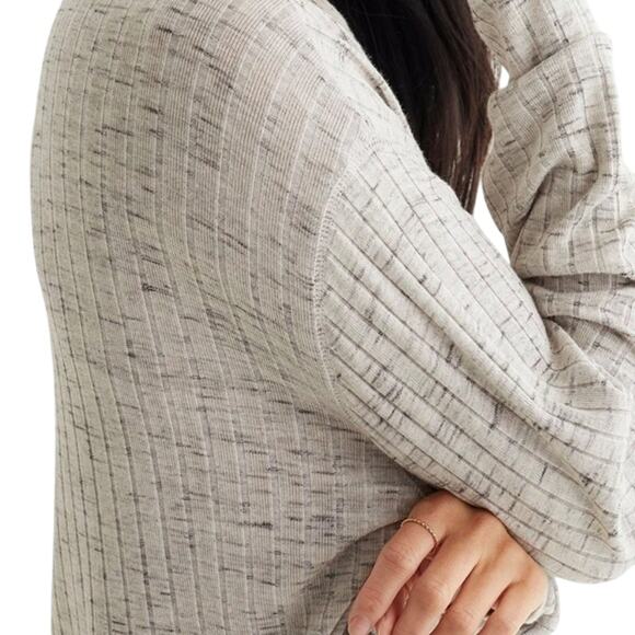 Lucky Brand Light Heather Gray Ribbed Blouse, Long Sleeve, Size XXL, NWT!! - Picture 3 of 7